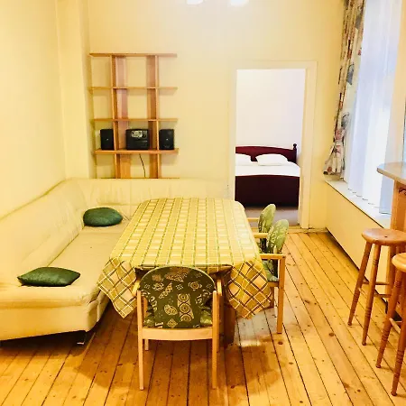 Arsenal Apartment *